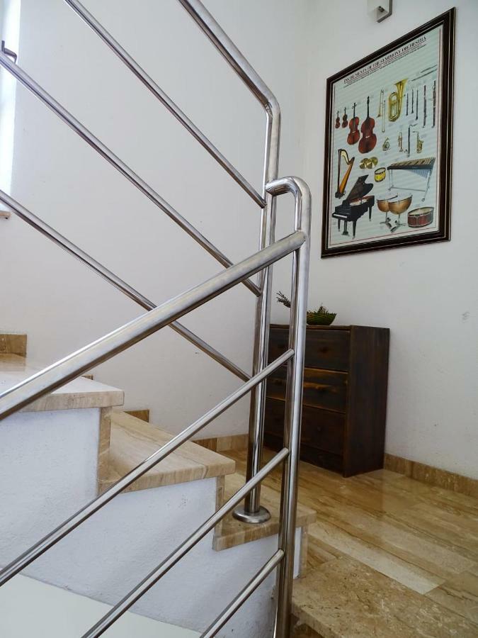 Apartment Naita Sinj Exteriér fotografie